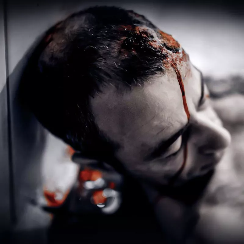 Noite Negra para Damien Schwartz - French Crime